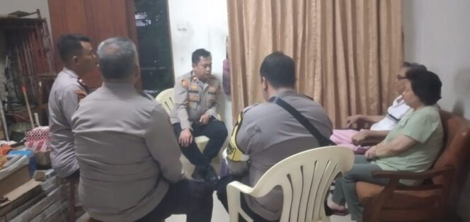 
					Penguatan Pelayanan Publik, Kapolsek Kemayoran Lakukan Sambang Empaty Building kepada Korban Kejahatan