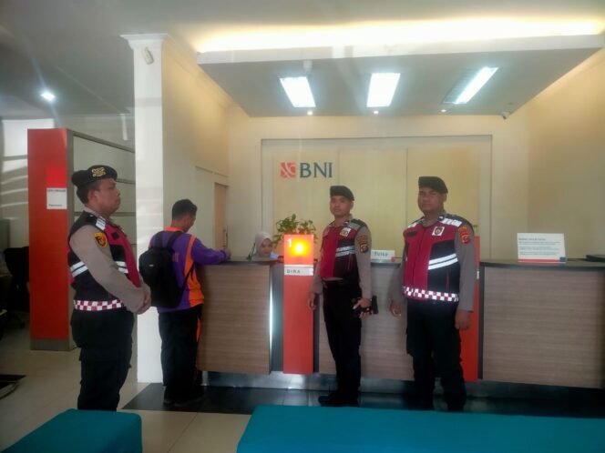 
					Sat Samapta Polres Labusel Gelar Patroli Rutin, Tegakkan Kamtibmas dan Cegah 3C di Kota Pinang