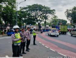 Strong Poin Sore Hari Polri” Pengaturan Lalu Lintas 4 titik Strategis Di Sawah Besar