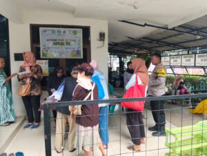 Bhabinkamtibmas Cideng Dampingi Kegiatan Pos Lansia, Perkuat Layanan Publik dan Keamanan Warga