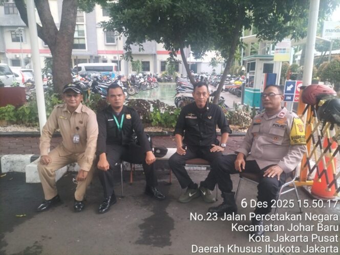 
					Kawal Stabilitas Wilayah, Polsek Johar Baru Intensifkan Patroli ke Kantor Litbangkes