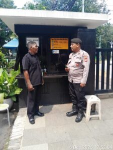 Melalui Barcode Sahabat Patroli Polisi, Polsek Menteng Perkuat Keamanan Rumah Ibadah