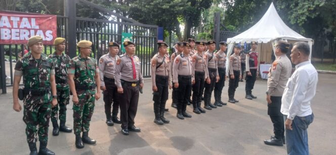 
					Pimpin Apel di GBK, Kapolsek Kemayoran Tegaskan Pengamanan Natal Tanpa Senjata Api