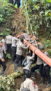 Kapolda Sumbar Tegaskan Dukungan Penuh Polri, PLN: Pemulihan Listrik Capai 100%