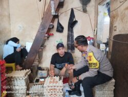 Cooling System, Bhabinkamtibmas Patroli dan Sambang Pastikan Pedagang di Area Pasar Gembrong Kelurahan Kampung Rawa Aman