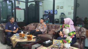 Polisi Sambangi SMKN 1″ Ingatkan Pelajar Waspadai Provokasi Negatif Di Medsos”