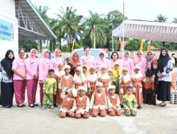 Polres Labuhanbatu Selatan Gelar Uji Coba Operasional SPPG MBG 3 dan Salurkan Makanan Bergizi ke Sekolah di Torgamba