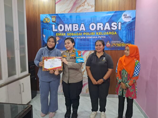
					Personel Sattahti Diberi Pembekalan WBS, SP4N Lapor, dan Larangan Gaya Hidup Mewah oleh Bidpropam PMJ