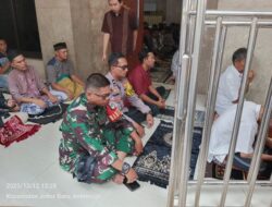 Cooling System, Bhabinkamtibmas Kampung Rawa Laksanakan Salat Jumat Keliling di Masjid Shulhul Majaami