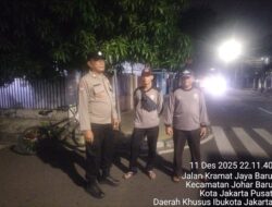 Keamanan Lingkungan Tanggung Jawab Kita Bersama, Bhabinkamtibmas Johar Baru Sambangi Poskamling RW 10