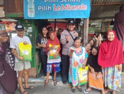 Jumat Berkah Menteng: 40 Paket Beras Untuk Lansia Pegangsaan