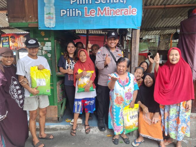 
					Jumat Berkah Menteng: 40 Paket Beras Untuk Lansia Pegangsaan