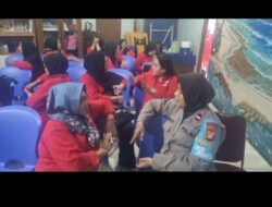 Warga RW 04 Kampung Bali Dapat Edukasi Lengkap dari Polwan Jaga Jakarta Terkait Pencegahan KDRT dan Perlindungan Anak