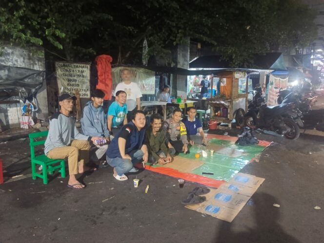 
					Bhabinkamtibmas Petojo Utara Ajak Warga RW 01 Jaga Kampung dan Jauhi Narkoba