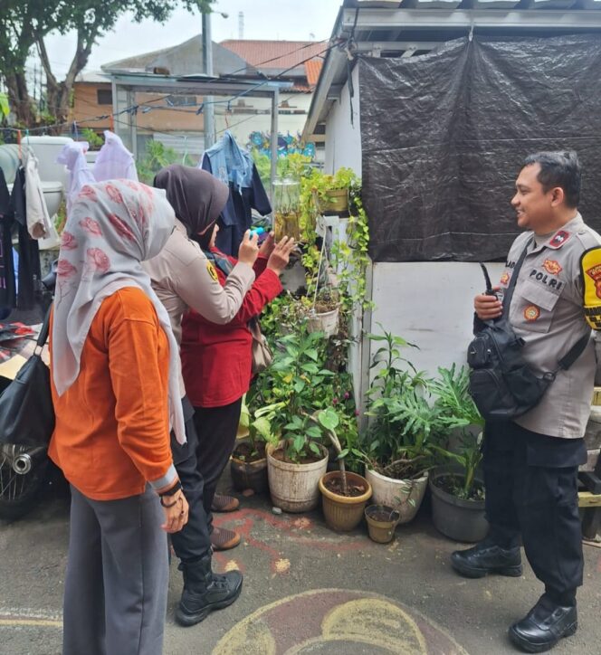 
					Polwan Jaga Jakarta Edukasi Perempuan Pegangsaan, Perkuat Kesadaran Hukum dan Pencegahan Kekerasan