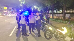 Kolaborasi Warga Peduli Dan Polri Respon Cepat Bubarkan Balap Liar di Gunung Sahari Raya