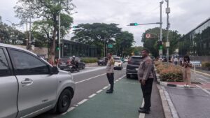 Monitoring Dan Pengamanan Misa Minggu di Katedral Jakarta Berjalan Kondusif