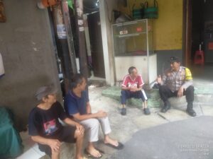 Bangun Kepercayaan Warga, Bhabinkamtibmas Galur Perkuat Cooling System