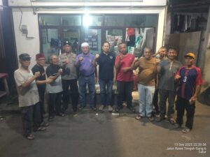 Pendekatan Humanis Polisi, Sambang Pos Kamling Galur Cegah Gangguan Kamtibmas