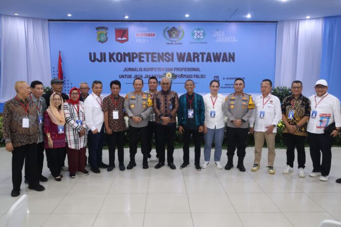 
					Bersama FWP, Polda Metro Jaya Jadi Polda Pelopor Gelar UKW untuk Jaga Jakarta