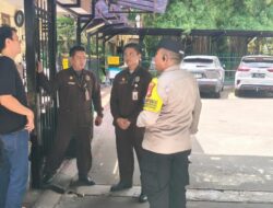 Jelang Natal, Bhabinkamtibmas Perkuat Pengamanan Gereja St. Theresia Menteng