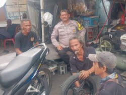 Bhabinkamtibmas Kebon Kelapa Sambangi Warga, Perkuat Kewaspadaan Lingkungan