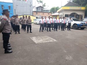 Kapolsek Johar Baru Pimpin Apel Pagi dan Gaktibplin, Tekankan Disiplin dan Kebersihan Mako