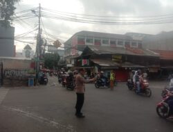Ploting Pagi Polsek Kemayoran di Bendungan Jago, Jaga Lalu Lintas dan Keamanan Pelajar