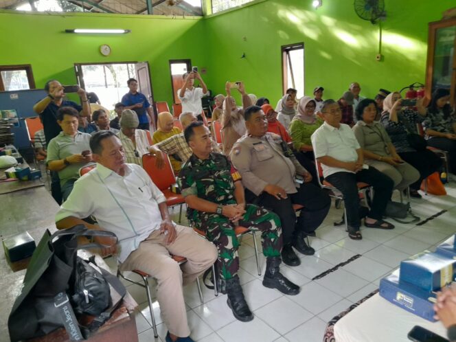 
					Sinergi Tiga Pilar Petamburan Dukung Sosialisasi Koperasi Merah Putih