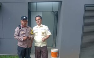 Bhabinkamtibmas Duri Pulo Perkuat Keamanan Lingkungan Lewat Patroli Humanis di Kawasan Perkantoran