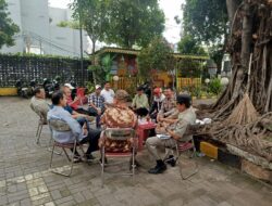 Sinergitas Tiga Pilar Kebon Kacang dengan RW dan LMK untuk Menjaga Kamtibmas