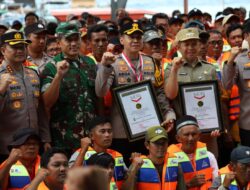 Dandim 0502/Jakarta Utara Hadiri Apel Besar Nelayan Kamtibmas Kepulauan Seribu Tahun 2025