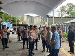 Polri Pastikan Kesiapan Pengamanan Natal 2025 dan Tahun Baru 2026 melalui Pelayanan Terpadu