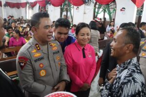 Hadir Membawa Harapan, Kapolda Sumut Rayakan Natal Bersama Korban Bencana di Tapanuli Selatan