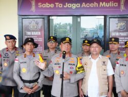 Polri Salurkan Bantuan dan Kerahkan Alat Berat untuk Percepat Pemulihan Banjir di Aceh Utara