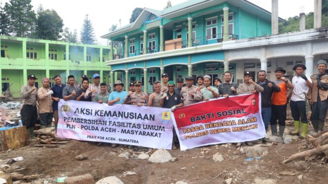 
					Peduli Pascabencana, Polres Bener Meriah Gotong Royong Bersihkan Dayah Terpadu Bustanul Ulum