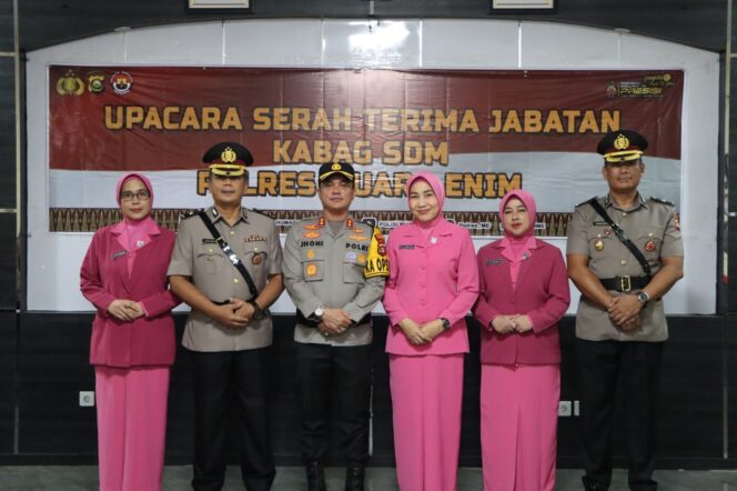 
					Pergantian Kabag SDM Polres Muara Enim Berlangsung Khidmat