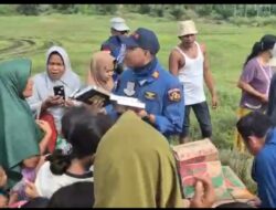 Aksi Kemanusiaan Pilot dan Kru Helikopter Salurkan 145 Al-Qur’an untuk Anak-Anak Terdampak Banjir di Aceh Tamiang