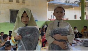 Dari Kepedulian untuk Masa Depan: Polri–Universitas Jambi Bantu Pelajar Aceh Tamiang
