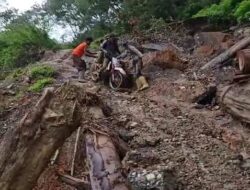 Terobos Medan Ekstrem, Warga Kampung Serule Apresiasi Personel Polres Aceh Tengah Jadi yang Pertama Salurkan Logistik