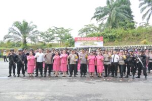 Puluhan Personel Naik Pangkat, Kapolres Labuhanbatu Selatan Tekankan Dedikasi dan Loyalitas Pengabdian