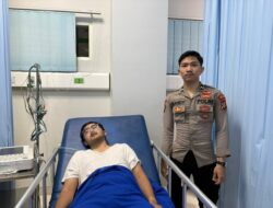 Layanan 110 Jadi Penyelamat, Polisi Evakuasi Warga Sesak Napas di Kabupaten Bekasi
