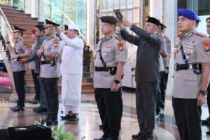 Rotasi Jabatan, Kapolda Metro Jaya Resmi Lantik Pejabat Utama dan Kapolres Jajaran