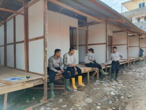 Capai 47 Unit, Pembangunan Huntara Sat Brimob Polda Sumbar Terus Berjalan di Pauh