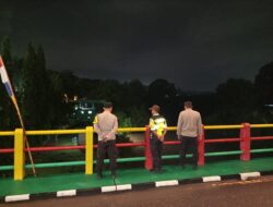 Curah Hujan Tinggi, Polsek Lawang Kidul Lakukan Pengecekan Debit Sungai Enim