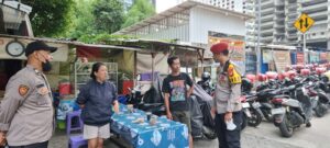 Parkir Liar di Setiabudi Jaksel Pungut Tarif Tak Wajar, Warga Mengadu ke Layanan 110 Polisi