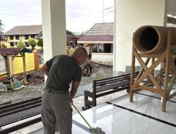 Satgas Damai Cartenz 2026 Perkuat Toleransi dengan Pembersihan Masjid An-Nur Mile 32