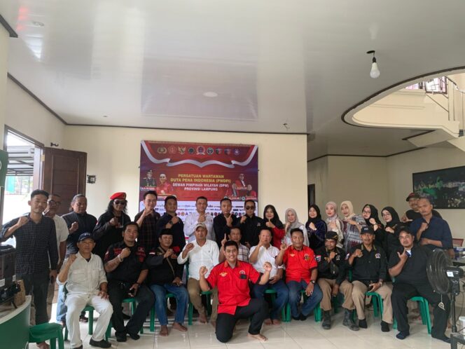 
					Hadiri Muswil DPW PWDPI Lampung, Ketum PWDPI Minta Perkuat Jaringan Ekonomi dan Kualitas Wartawan