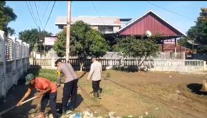 Bantuan Alat Berat Kapolri Dukung Pembersihan Lumpur Pasca Banjir di Pidie