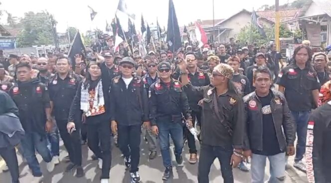 
					Gebrakan LSM Harimau: Usai Demo dan Somasi, Pemkab Banjarnegara Resmi Akhirnya Hentikan Operasional PT Blescon